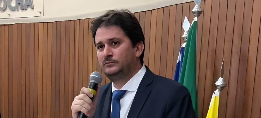 Maurinho de Paula pede placas informativas no Parque Lara Guimarães