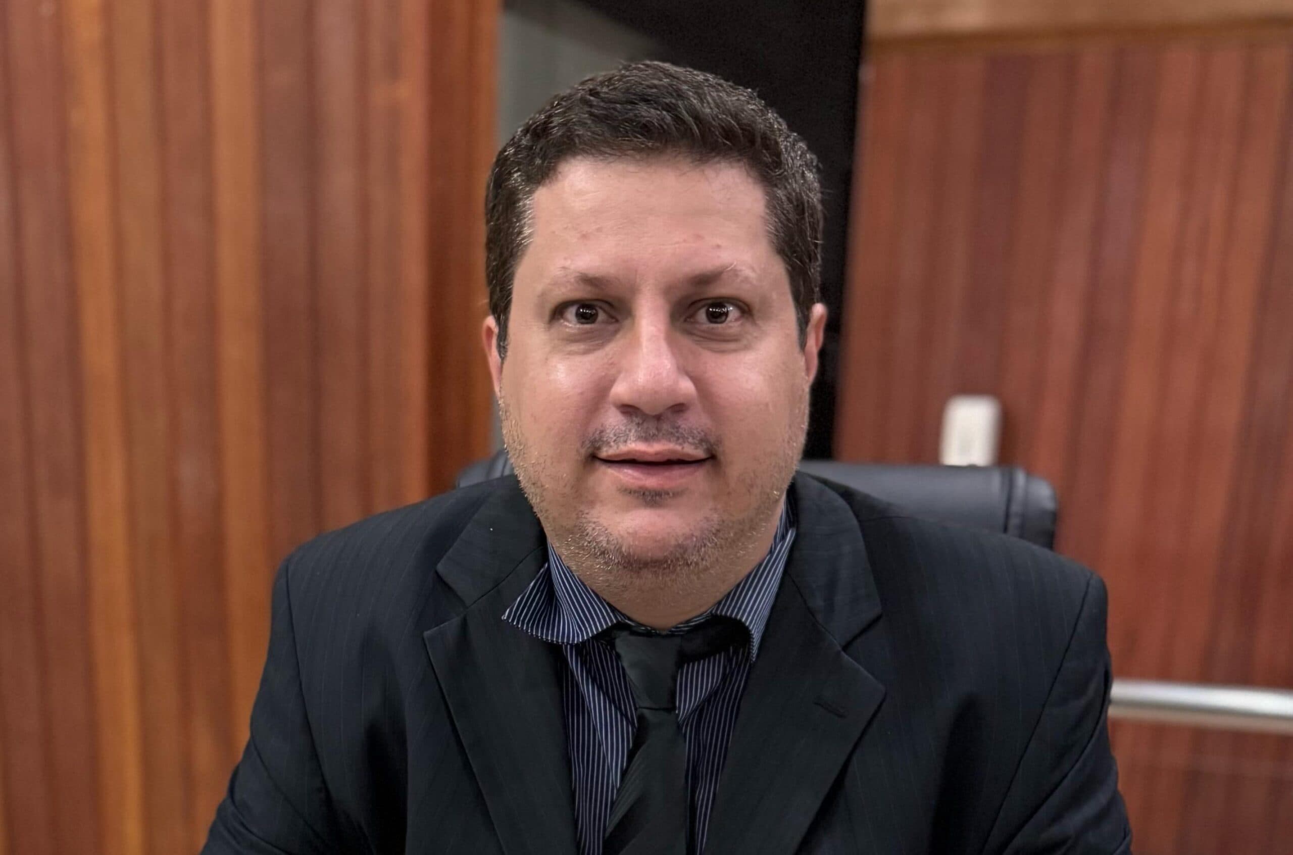 Dr. Wanderley Ferreira pede obras viárias para melhorar mobilidade entre bairros